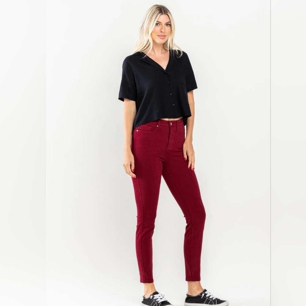 Judy Blue High Rise Maroon Skinny Denim Jeans Red Stretch Classic Size 5/27 NWT - Picture 6 of 12